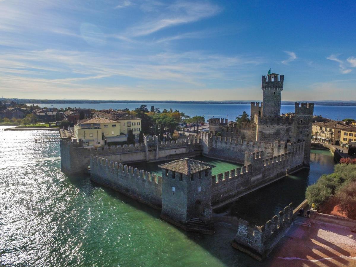 Holiday Sirmione Apartments Exterior foto
