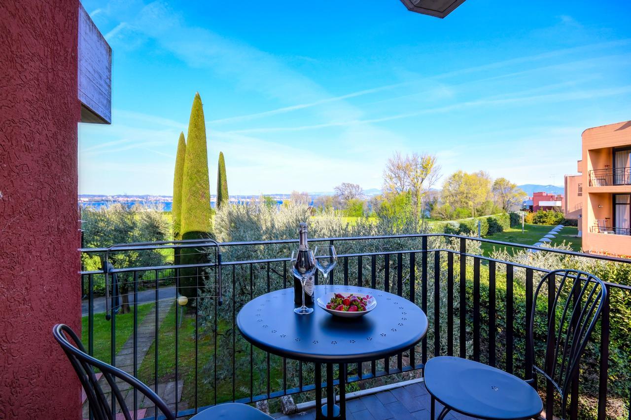 Holiday Sirmione Apartments Exterior foto