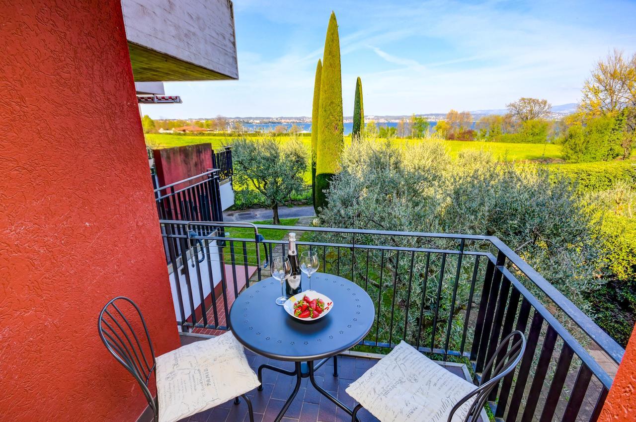 Holiday Sirmione Apartments Exterior foto