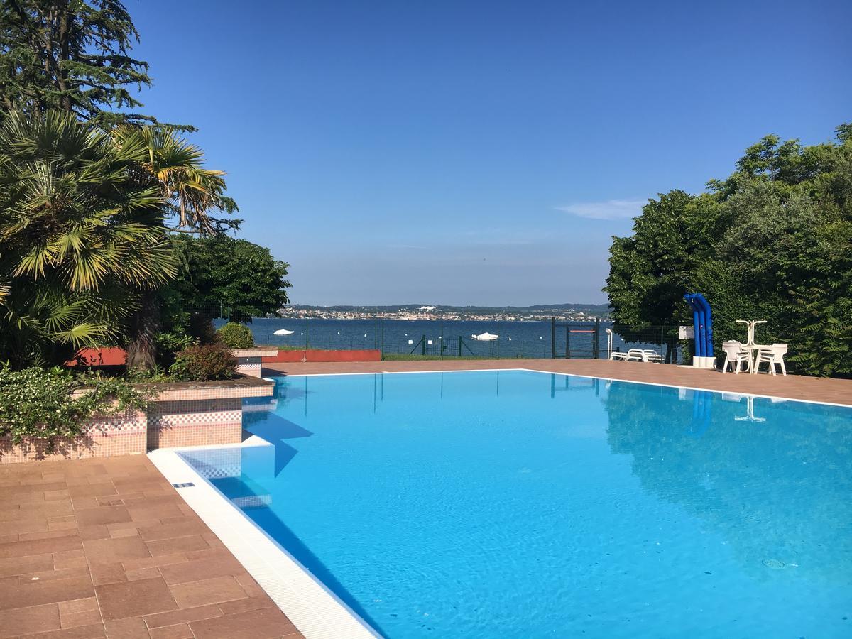 Holiday Sirmione Apartments Exterior foto